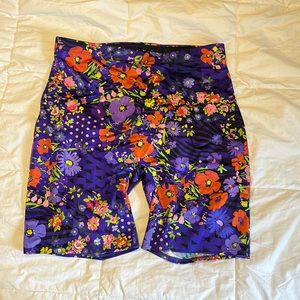 Size XXL/1x Yitty biker shorts